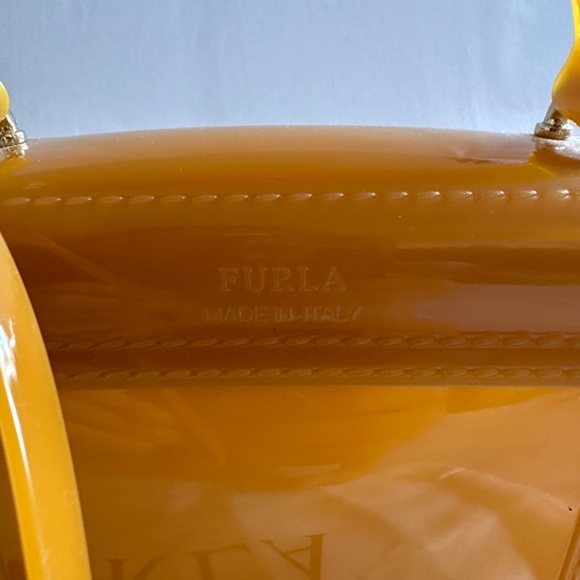 Pochette Furla Authentique En Cuir - Marron, Bon état, Fabriquée En Italie